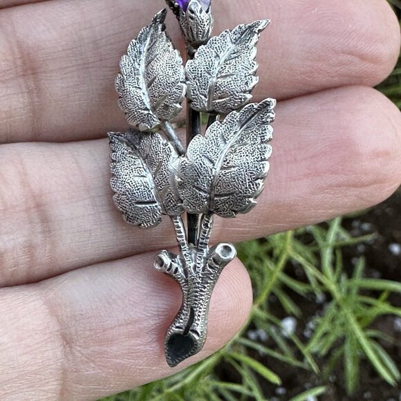 Antique Flower Pin‎ Brooch Purple Amethyst Gem Silver C-Clasp 3.3g Leaves 1 7/8" - Picture 4 of 7